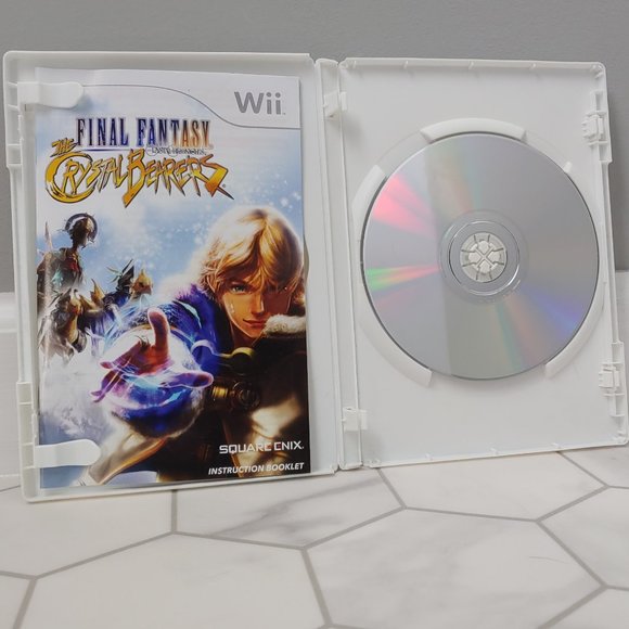 Good Used Condition Wii Game Final Fantasy Crystal Chronicles: Crystal Bearers - Picture 4 of 6